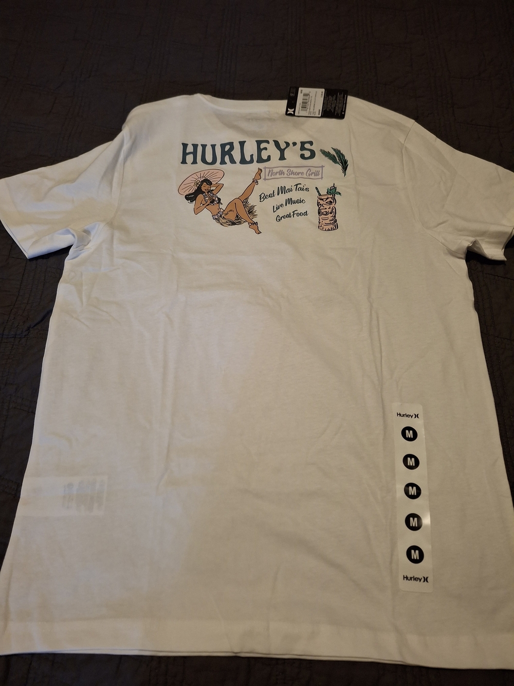 Hurley White Graphic Short-Sleeve Tee with Retro Artwork Size M